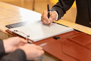 辉县美食菜馆在哪里